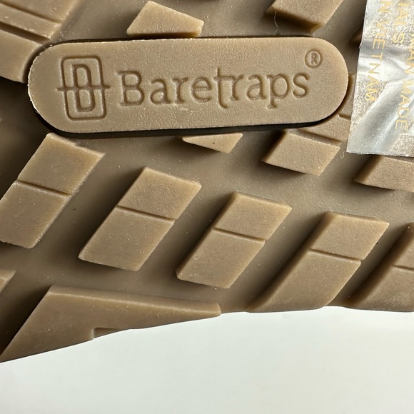 Baretraps, Newton Oxford Sneaker Waterproof Size 10 Men’s - Picture 9 of 9